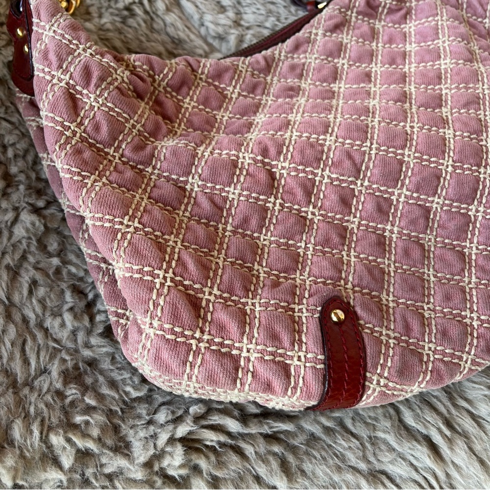 MARC JACOBS Banana Pink Denim Quilted Gold Chain Hobo Bag - Picture 9 of 15